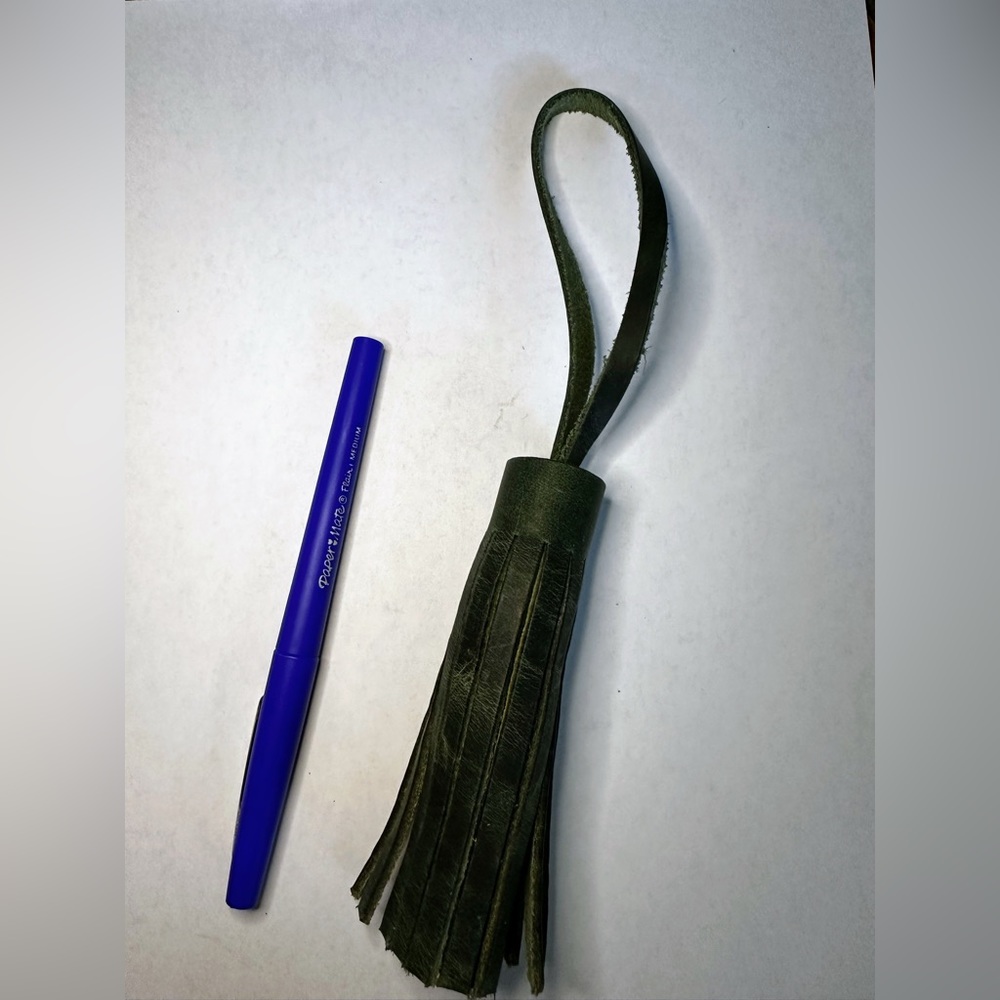 KMM & Co leather tassel